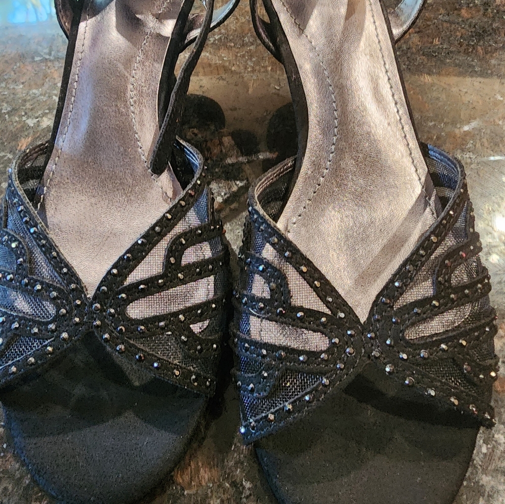 Womens Shoes